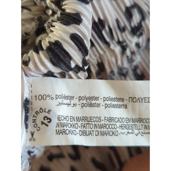 Zara Cream & Black Leopard Printed Cropped Blouse Womens S Mob Wife Y2K - Picture 6 of 8